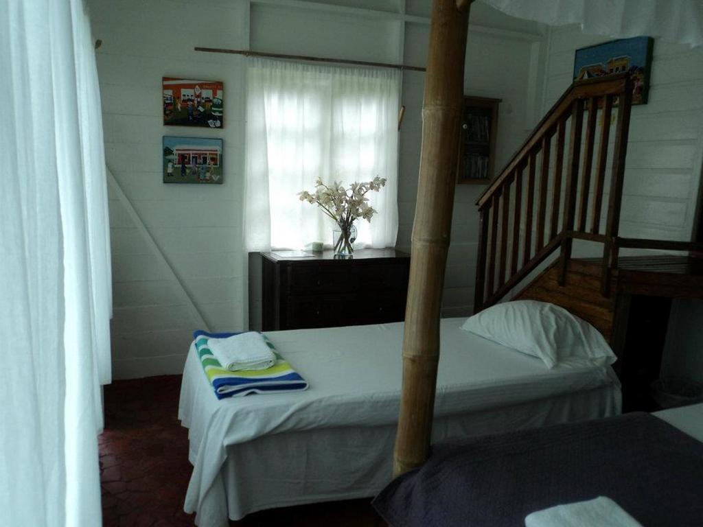 Mount Edge Guest House Port Antonio Exterior photo